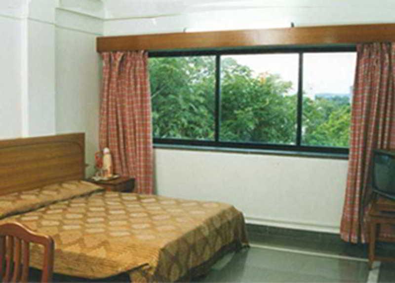 Hotel Meru 浦那 外观 照片